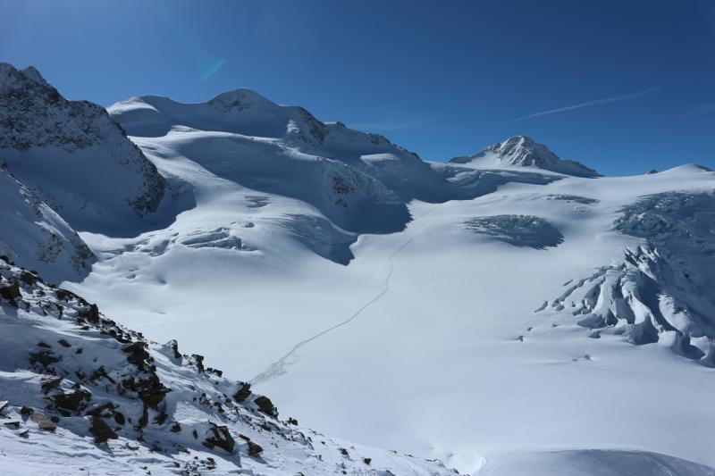 Вильдшпитце (Wildspitze) вид с ледника Питцталь